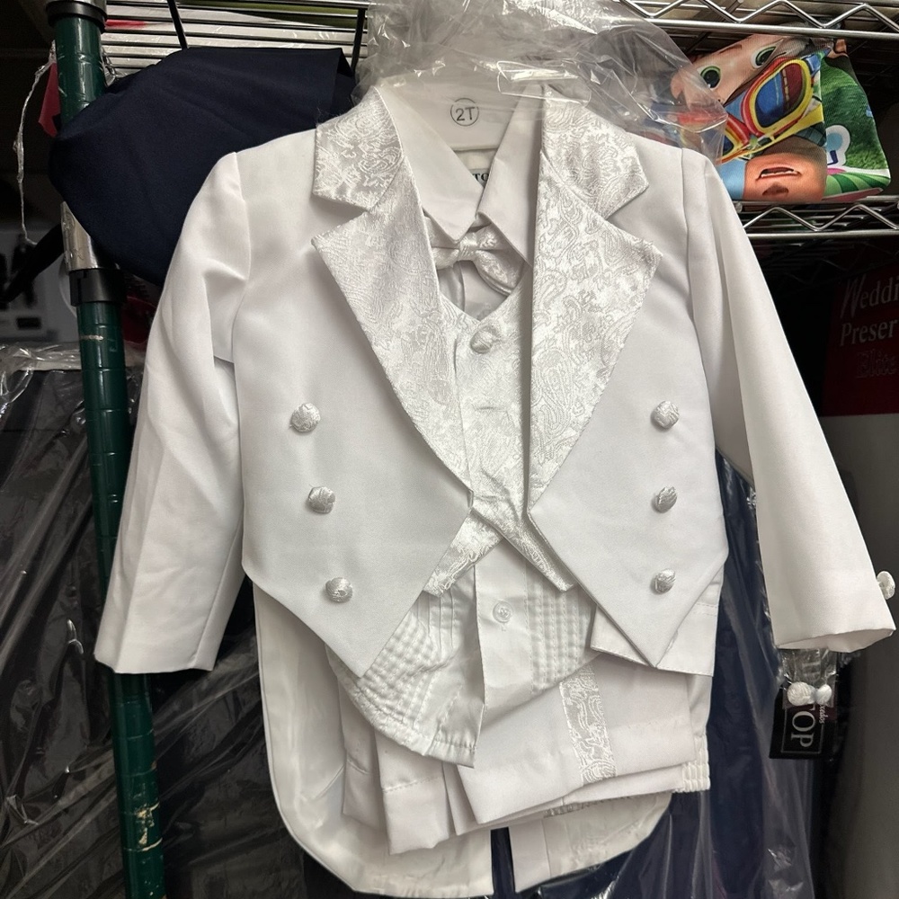 STORE CLOSING - 2T- BAPTISM SUIT